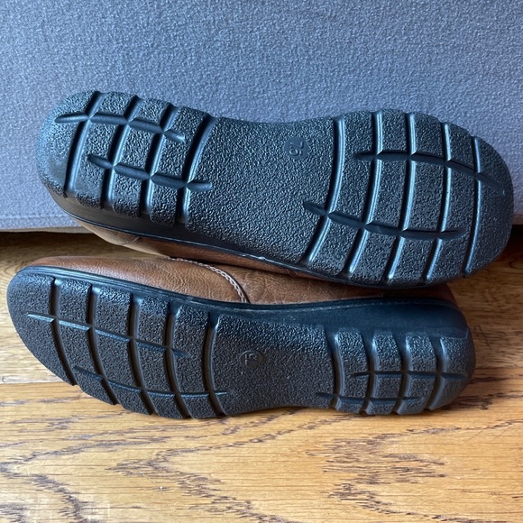 NEW - Easy Street Proctor Slip On Casual Shoes Womens Size 7.5 Brown Com… - Picture 4 of 4